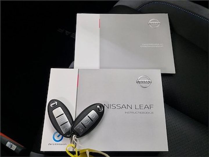 Photo 6 VIN: SJNFAAZE1U0089946 - NISSAN LEAF 