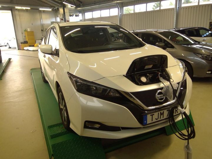 Photo 0 VIN: SJNFAAZE1U0100383 - NISSAN LEAF 