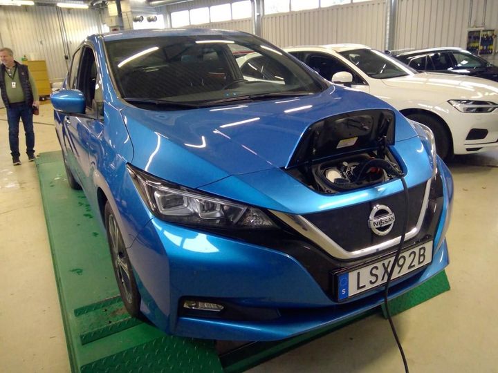 Photo 0 VIN: SJNFAAZE1U0102296 - NISSAN LEAF 