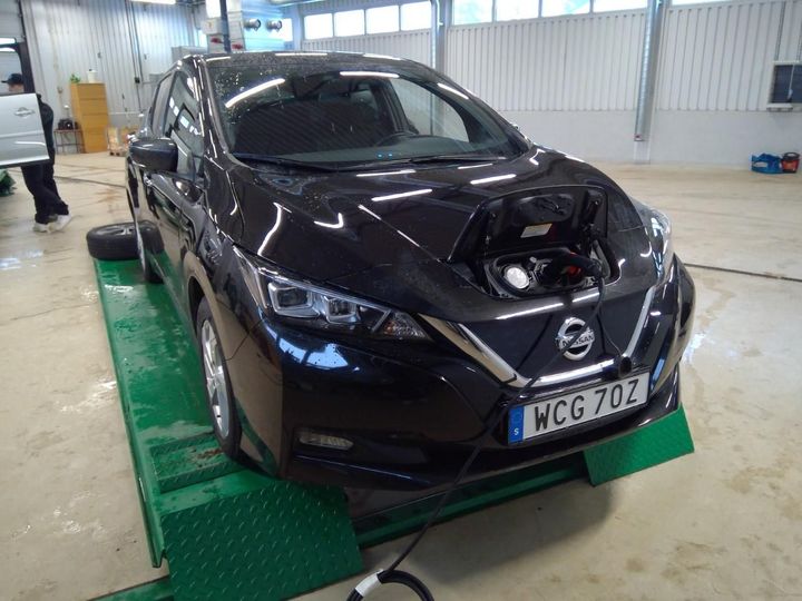 Photo 1 VIN: SJNFAAZE1U0105338 - NISSAN LEAF 