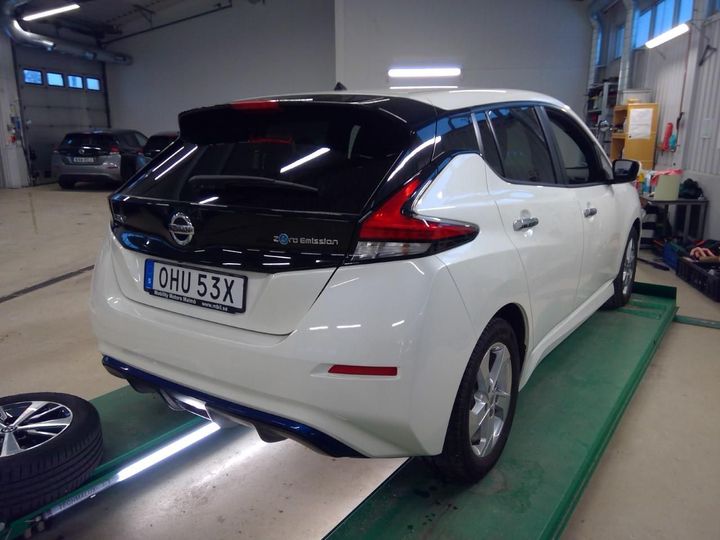 Photo 2 VIN: SJNFAAZE1U0108610 - NISSAN LEAF 