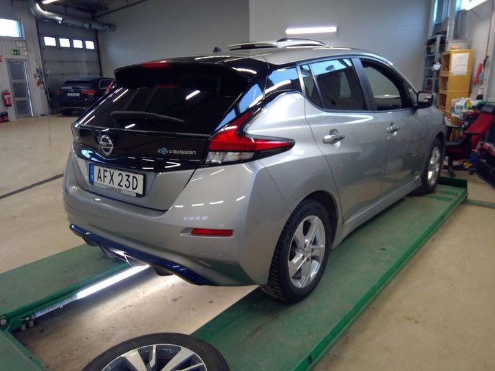 Photo 2 VIN: SJNFAAZE1U0110686 - NISSAN LEAF 