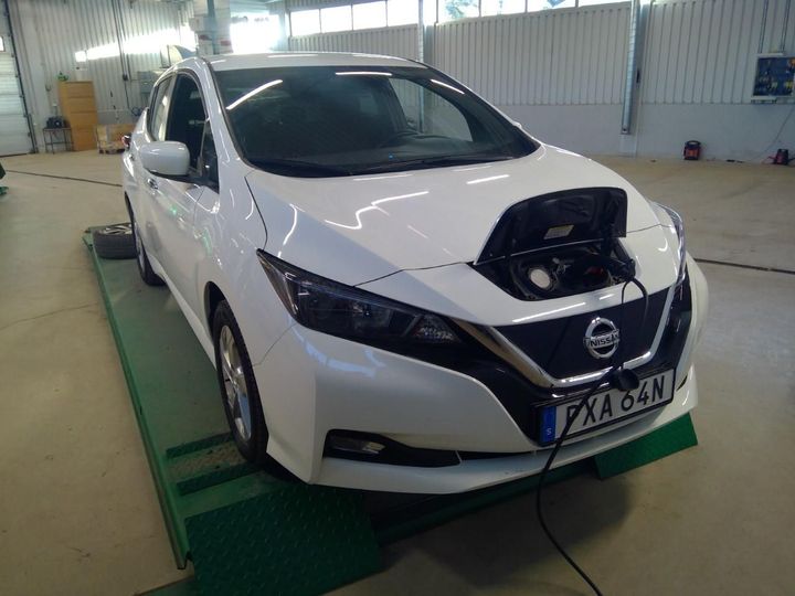 Photo 1 VIN: SJNFAAZE1U0112418 - NISSAN LEAF 