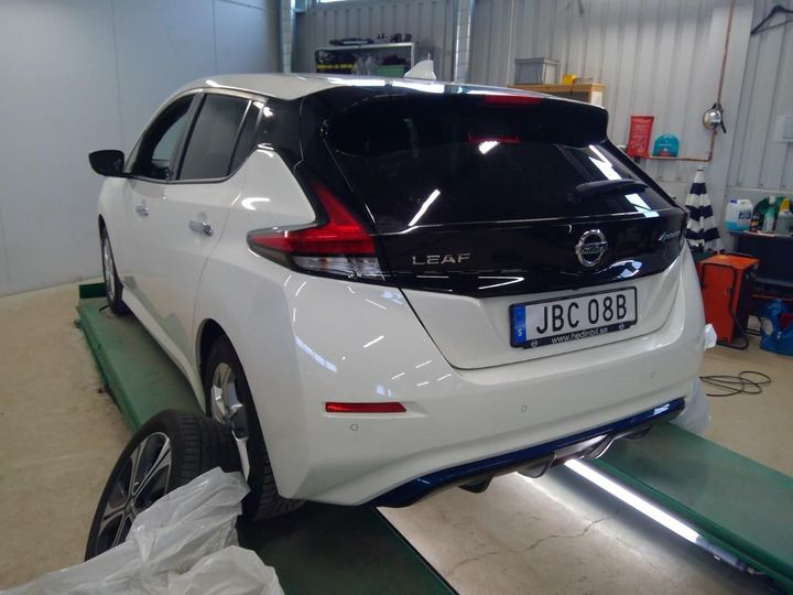 Photo 2 VIN: SJNFAAZE1U0114815 - NISSAN LEAF 