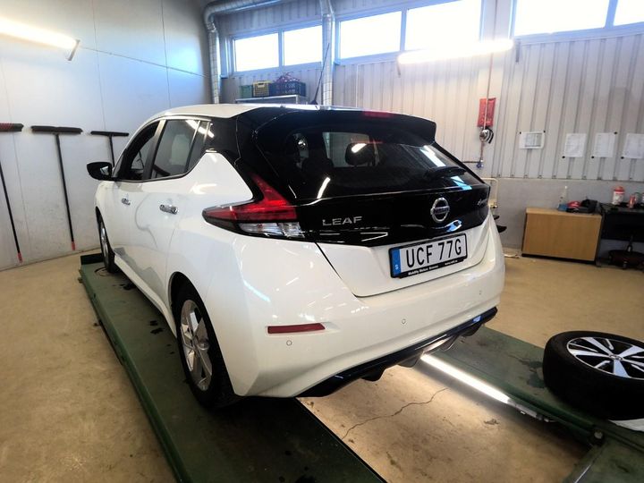 Photo 1 VIN: SJNFAAZE1U0145925 - NISSAN LEAF 