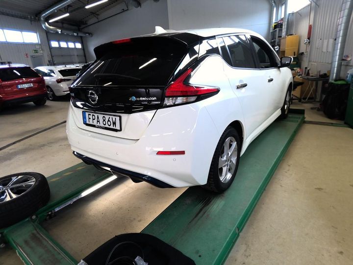 Photo 1 VIN: SJNFAAZE1U0157552 - NISSAN LEAF 