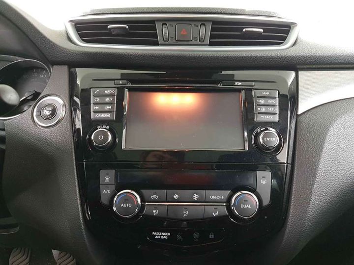 Photo 9 VIN: SJNFCAJ11U2184489 - NISSAN QASHQAI 