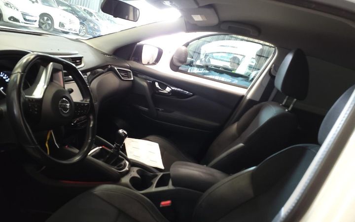 Photo 4 VIN: SJNFCAJ11U2186134 - NISSAN QASHQAI 