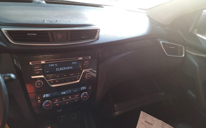 Photo 14 VIN: SJNFCAJ11U2284756 - NISSAN QASHQAI 