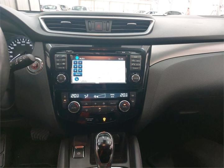 Photo 10 VIN: SJNFDAJ11U2127255 - NISSAN QASHQAI 