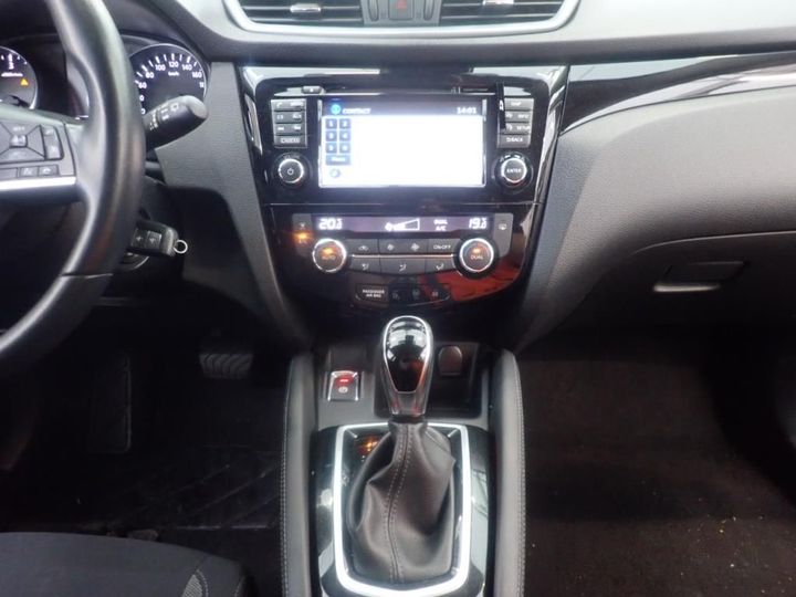 Photo 10 VIN: SJNFDAJ11U2384449 - NISSAN QASHQAI 