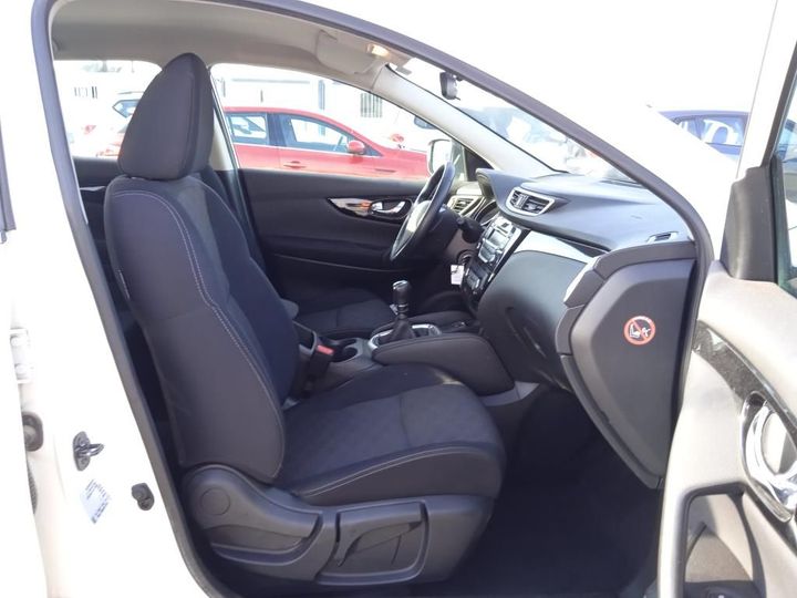 Photo 8 VIN: SJNFDNJ11U1775049 - NISSAN QASHQAI 