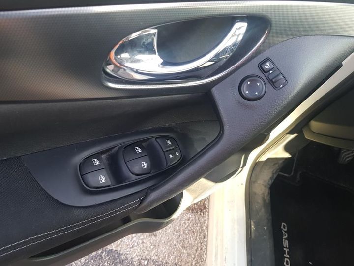 Photo 18 VIN: SJNFDNJ11U2158873 - NISSAN QASHQAI 