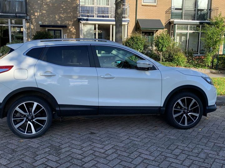 Photo 3 VIN: SJNFEAJ11U1049477 - NISSAN QASHQAI 