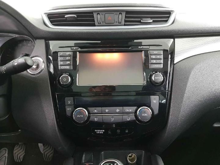 Photo 9 VIN: SJNFEAJ11U2175186 - NISSAN QASHQAI 