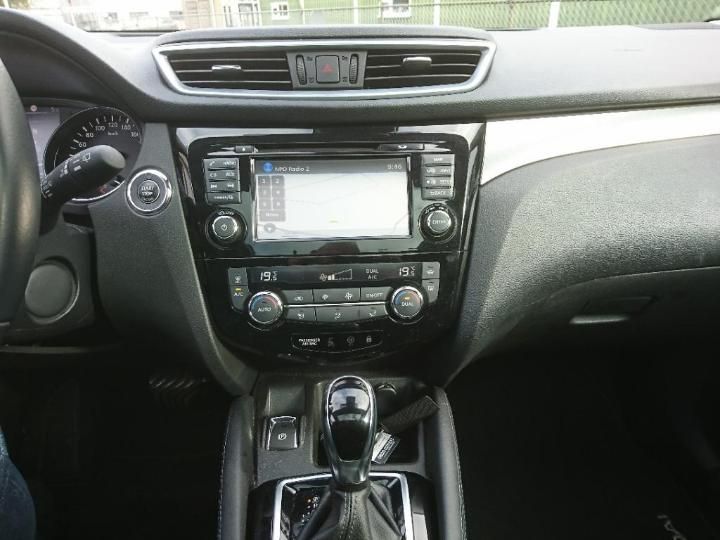 Photo 16 VIN: SJNFEAJ11U2215808 - NISSAN QASHQAI 