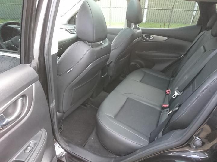 Photo 8 VIN: SJNFEAJ11U2215808 - NISSAN QASHQAI 