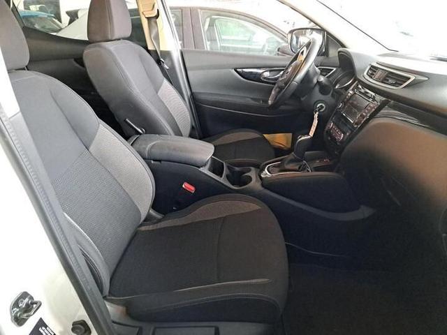 Photo 8 VIN: SJNFGNJ11U2882990 - NISSAN QASHQAI 