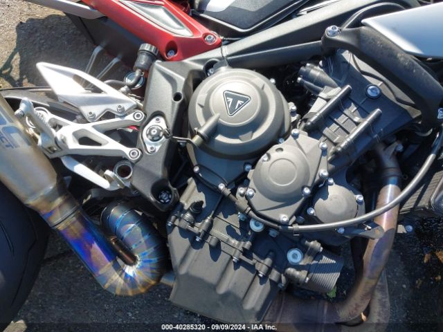 Photo 7 VIN: SMTA414D1JT836588 - TRIUMPH STREET TRIPLE 