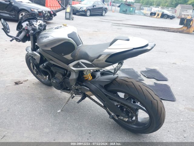 Photo 2 VIN: SMTA554S1LT975450 - TRIUMPH STREET TRIPLE 