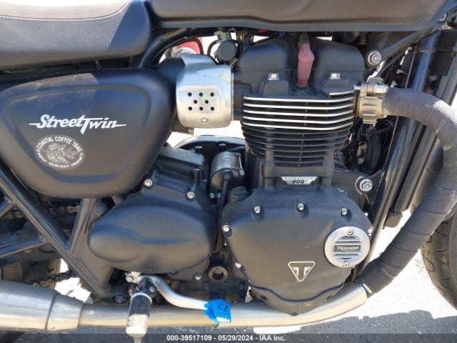 Photo 7 VIN: SMTD31GN5GT744543 - TRIUMPH STREET TWIN 