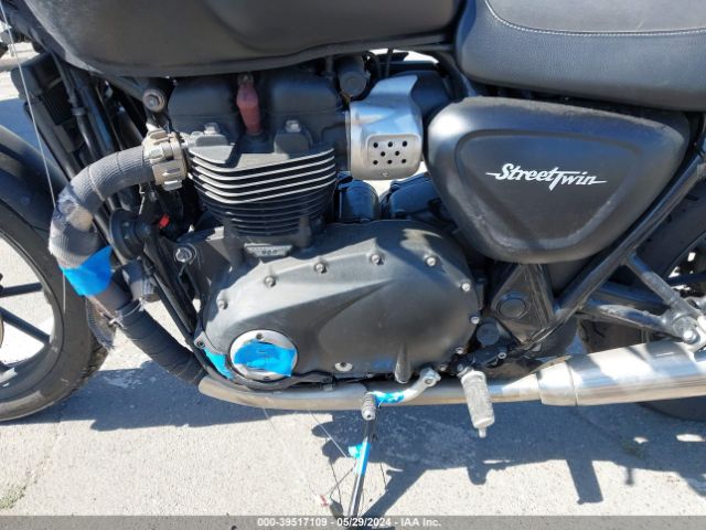 Photo 8 VIN: SMTD31GN5GT744543 - TRIUMPH STREET TWIN 