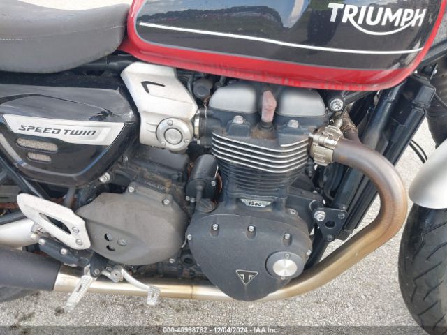 Photo 7 VIN: SMTD54HF1KT944203 - TRIUMPH SPEED TWIN 