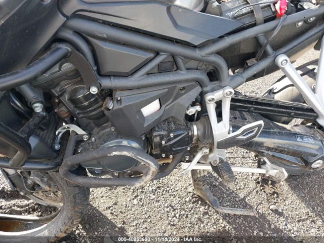 Photo 8 VIN: SMTF03XK6FJ672054 - TRIUMPH TIGER 