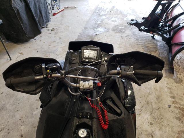 Photo 4 VIN: SN1EFT8R8LC707906 - POLARIS SNOWMOBILE 