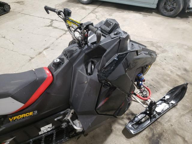 Photo 4 VIN: SN1EFT8R9LC707977 - POLARIS SNOWMOBILE 