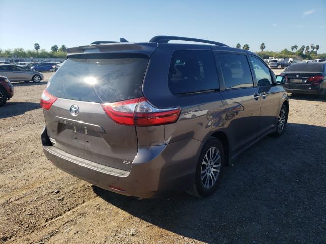 Photo 3 VIN: STDYZ3DC4LS071301 - TOYOTA SIENNA XLE 