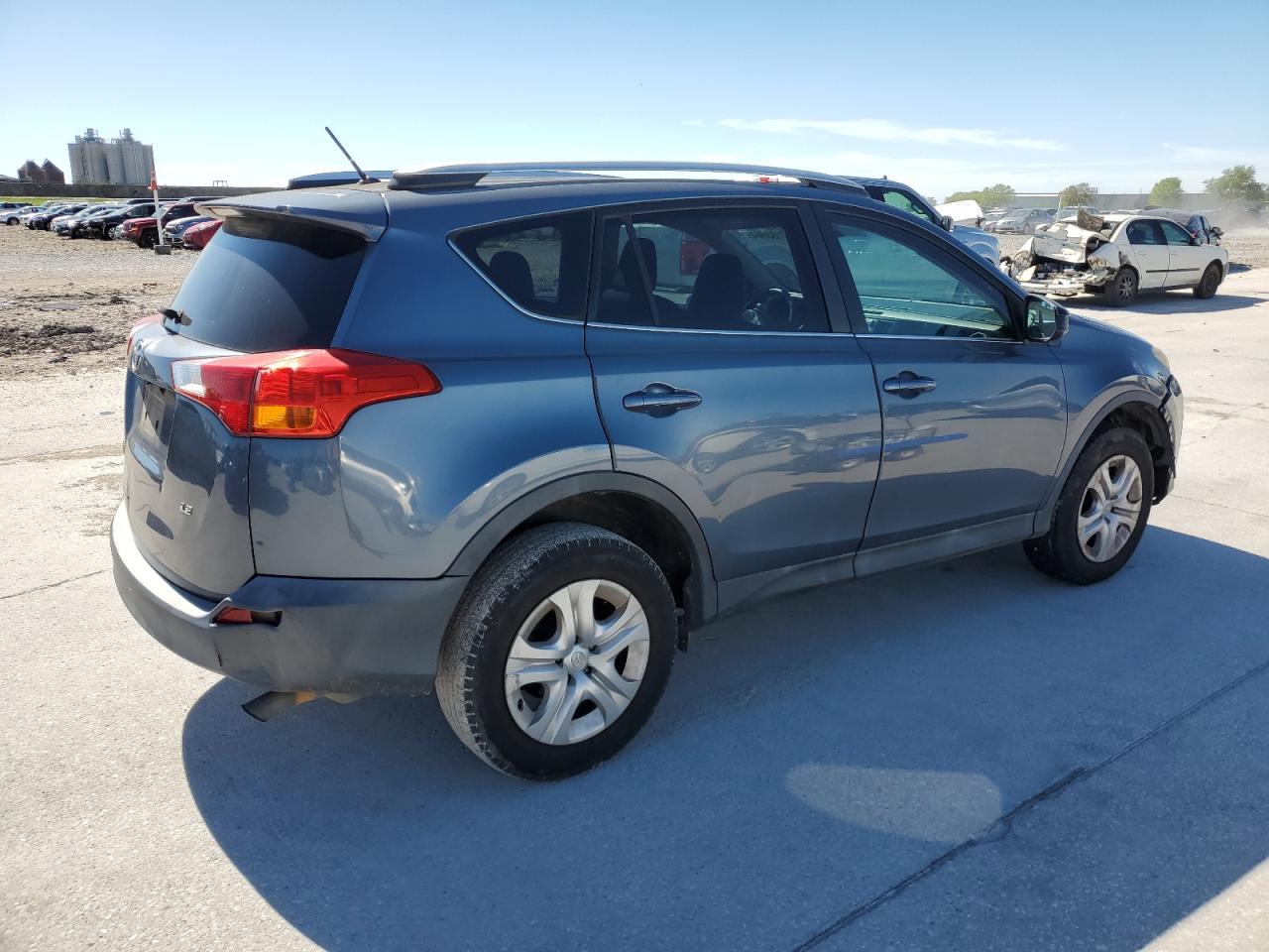 Photo 2 VIN: T3ZFPREV3EW117380 - TOYOTA RAV 4 