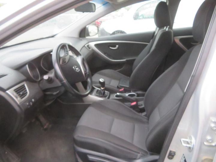 Photo 13 VIN: TMAD251UAGJ279705 - HYUNDAI I30 