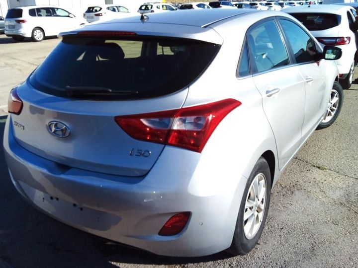 Photo 2 VIN: TMAD351CAFJ279206 - HYUNDAI I30 