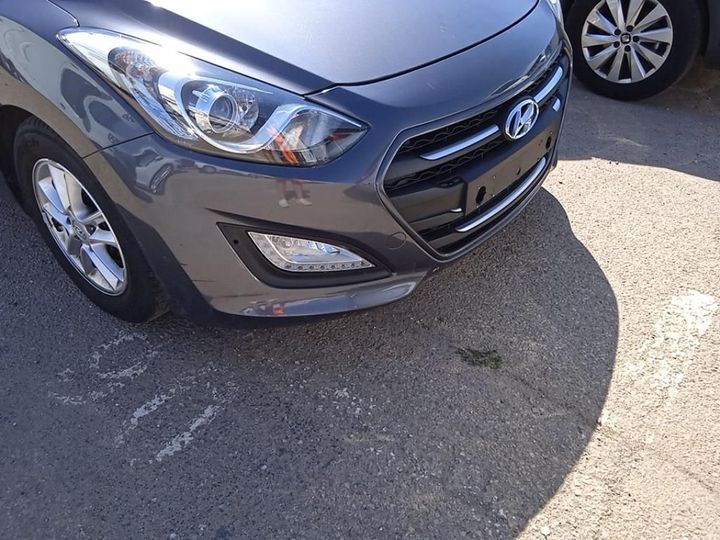 Photo 32 VIN: TMAD351CAGJ279417 - HYUNDAI I30 