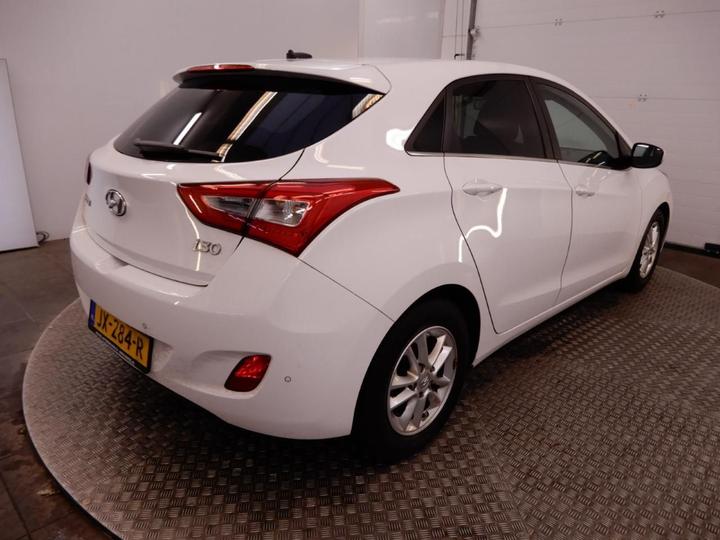 Photo 8 VIN: TMAD351CAHJ343196 - HYUNDAI I30 