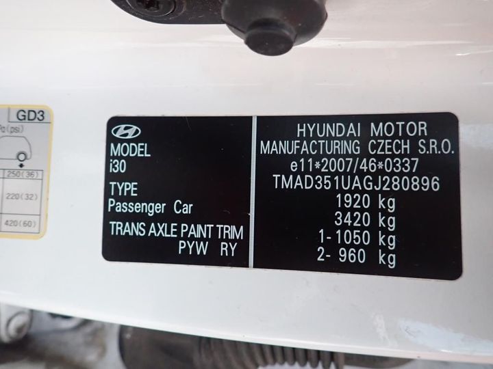 Photo 13 VIN: TMAD351UAGJ280896 - HYUNDAI I30 