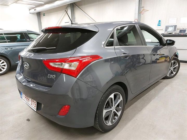 Photo 2 VIN: TMAD351UAHJ352334 - HYUNDAI I30 5D 