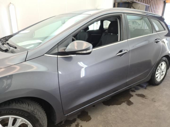 Photo 11 VIN: TMAD381UAGJ098591 - HYUNDAI I 