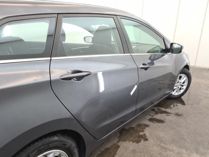 Photo 5 VIN: TMAD381UAGJ098591 - HYUNDAI I 