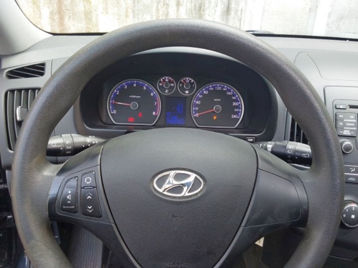 Photo 11 VIN: TMADB51CABJ199734 - HYUNDAI I30 