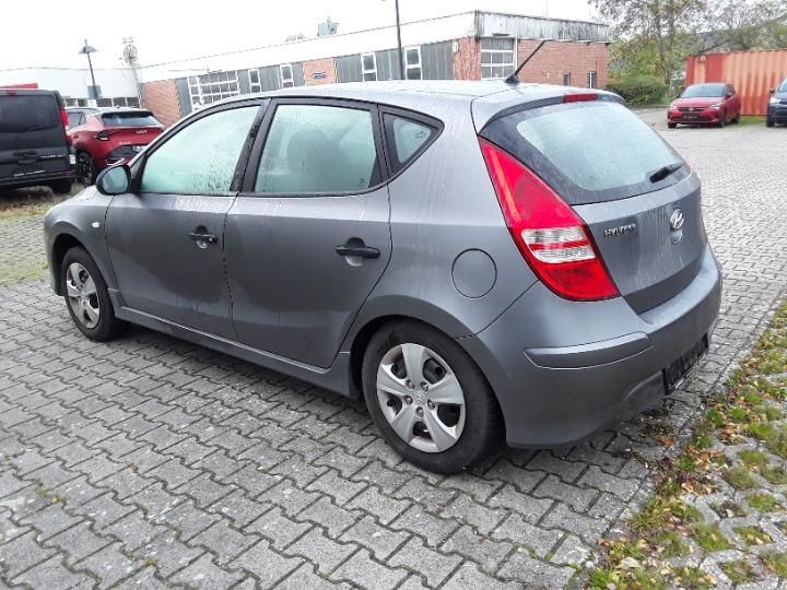 Photo 3 VIN: TMADB51CACJ250908 - HYUNDAI I30 HATCHBACK 