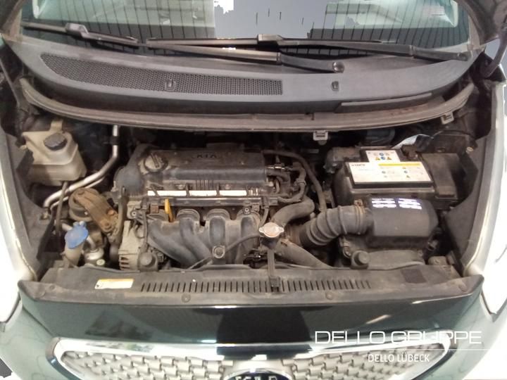 Photo 9 VIN: TMAEH812AAJ011743 - KIA VENGA HATCHBACK 