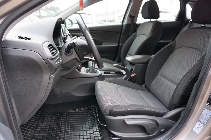 Photo 6 VIN: TMAH2514AKJ078988 - HYUNDAI I30 HATCHBACK 