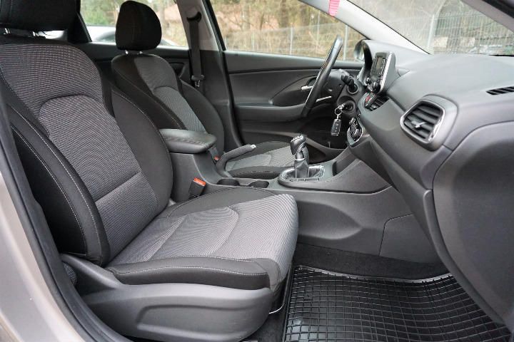 Photo 8 VIN: TMAH2514AKJ078988 - HYUNDAI I30 HATCHBACK 