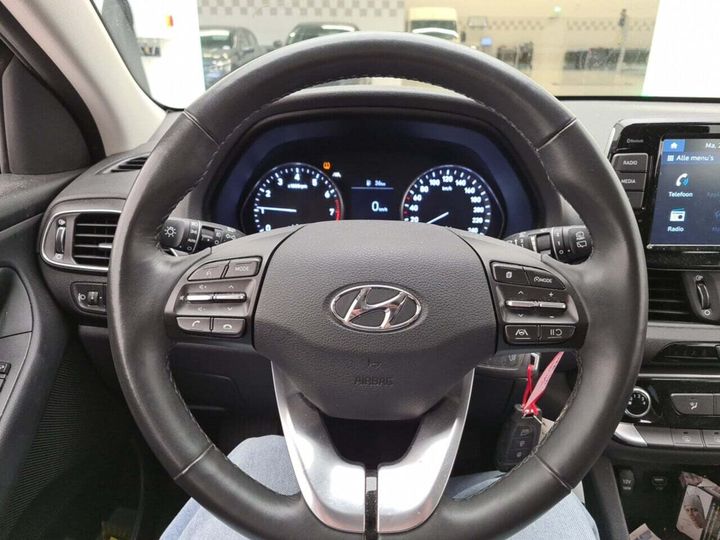 Photo 11 VIN: TMAH251BAMJ147197 - HYUNDAI I30 