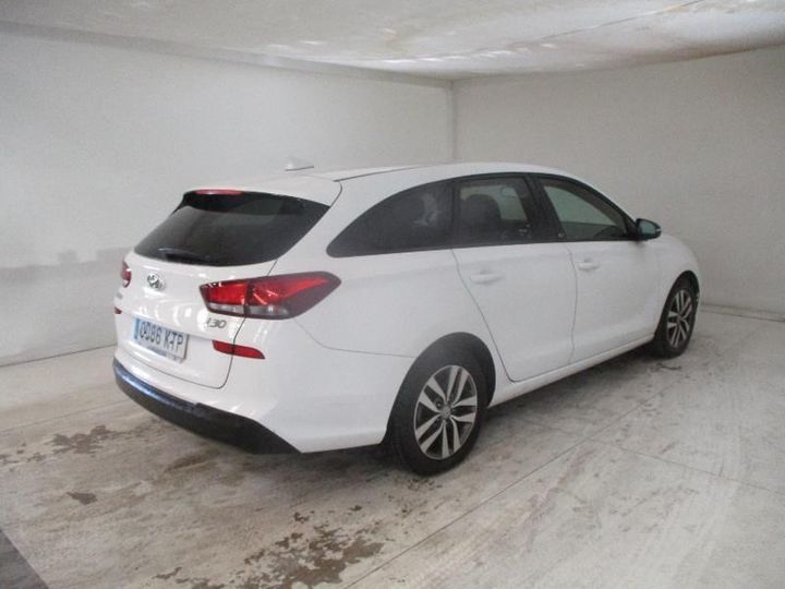 Photo 7 VIN: TMAH2811AKJ043182 - HYUNDAI I30 