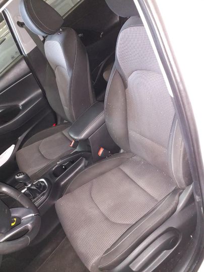 Photo 22 VIN: TMAH2817AJJ011703 - HYUNDAI I30 