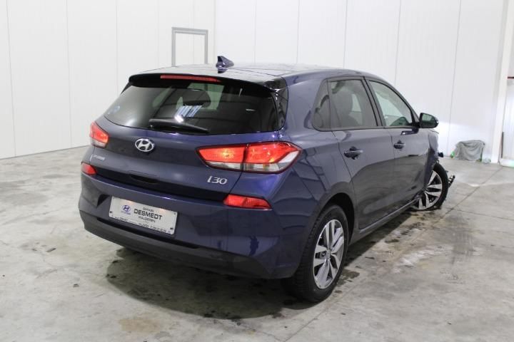 Photo 3 VIN: TMAH3511AJJ004406 - HYUNDAI I30 HATCHBACK 