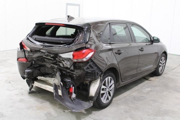 Photo 3 VIN: TMAH3511AJJ004839 - HYUNDAI I30 HATCHBACK 